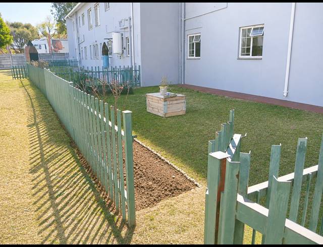 2 BEDROOM APARTMENT FOR SALE IN WESTWOOD